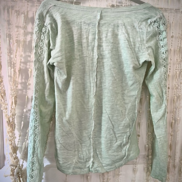 Light mint/teal Free People Shell stitch Henley with ribbon - Picture 8 of 12